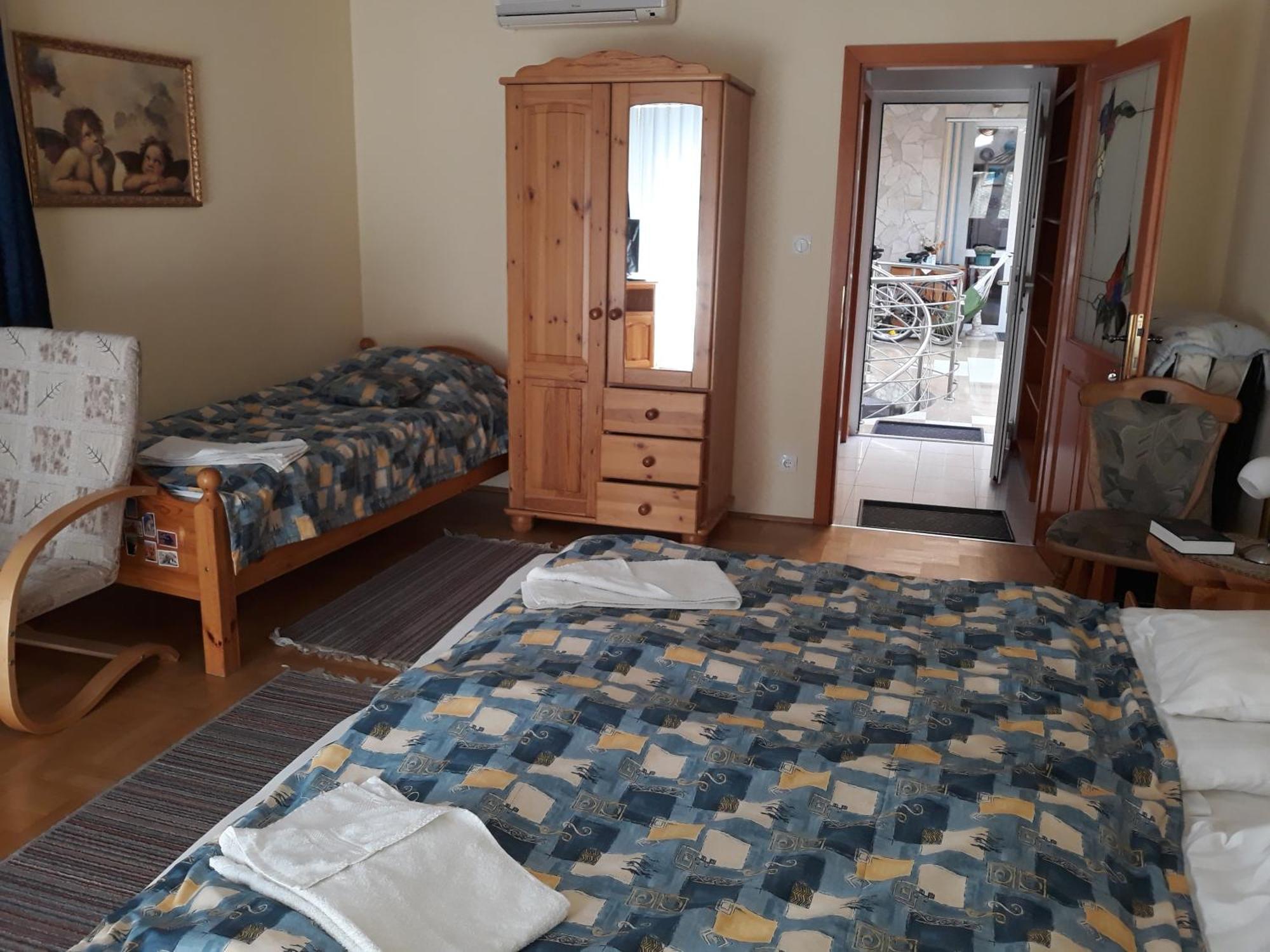 Kenézy Lux Apartman Vendégház Hajdúszoboszló Exterior foto